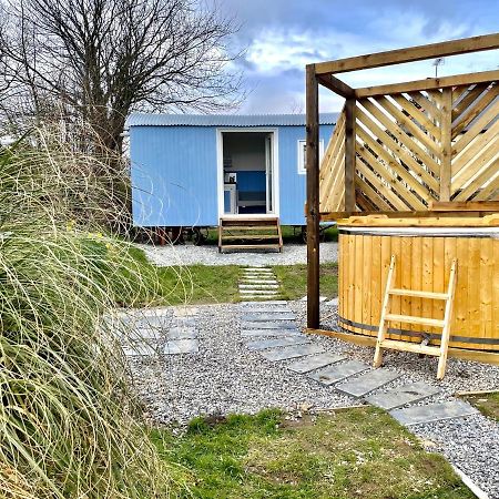 Apple Tree Hut Apartment Tenby Exterior photo